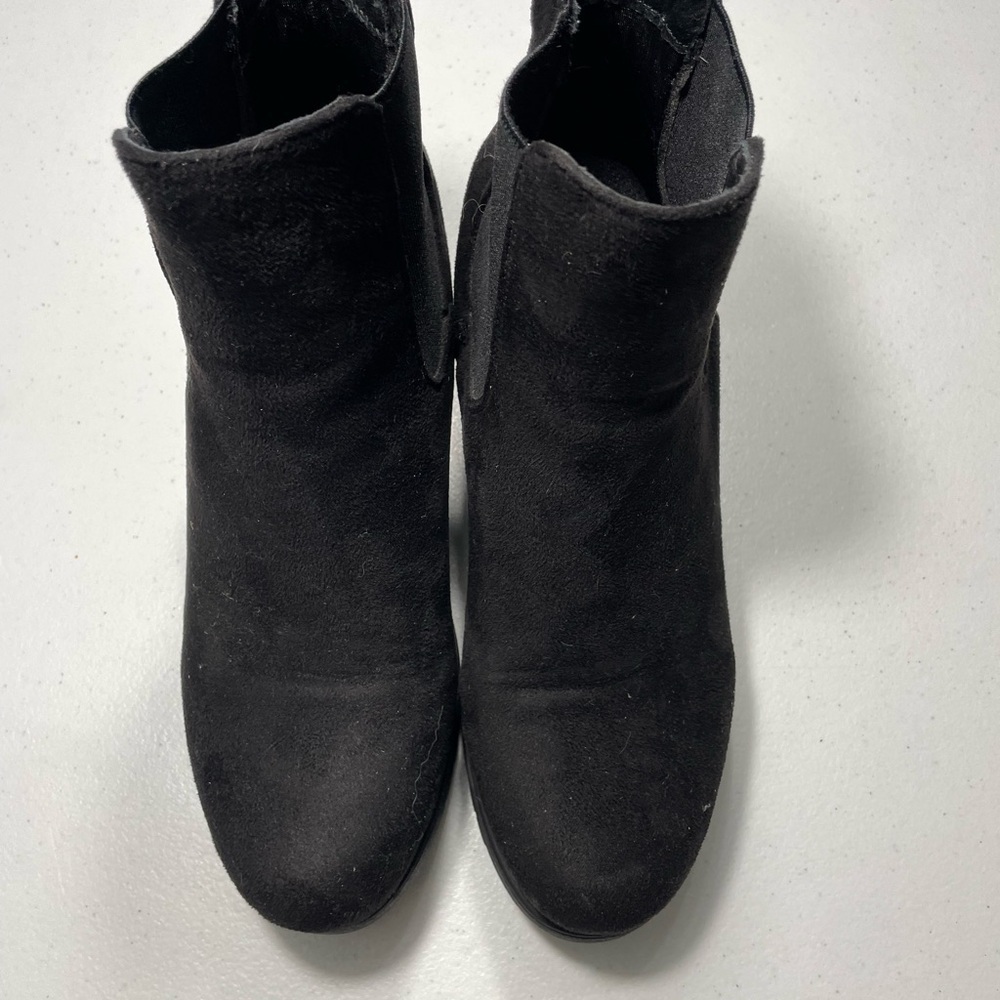DREAMPAIRS Elegant Black Women's Ankle Boots Size 8 SB-
